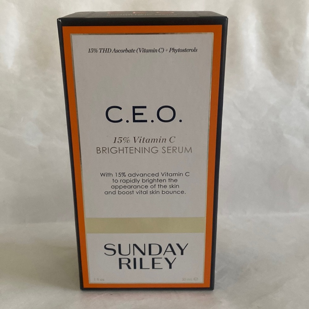 SUNDAY RILEY C.E.O. 15% Vitamin C Brightening Serum 1oz $85 NIB - Picture 3 of 7